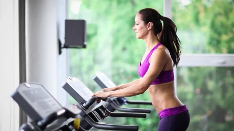 Video Stock Cardio Workout On Treadmill Live Wallpaper For PC - Free Live Wallpaper