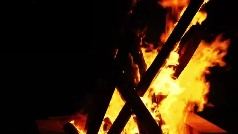Video Stock Campfire Burning In The Dark Moved By The Wind Live Wallpaper For PC - Free Live Wallpaper