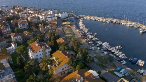 Video Stock Calm Marina Waters In Istanbul Live Wallpaper For PC - Free Live Wallpaper