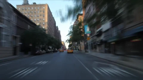 Video Stock Cabs Driving Down A Street In Nyc Live Wallpaper For PC - Free Live Wallpaper
