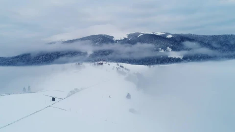 Video Stock Cabin In The Middle Of A Snowy Mountain Live Wallpaper For PC - Free Live Wallpaper