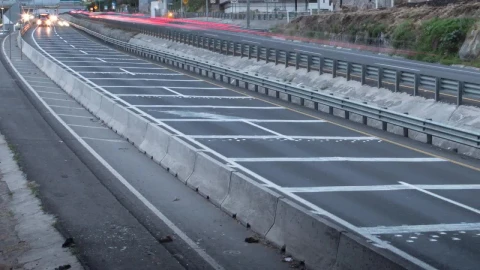 Video Stock Busy Road With Low Exposure Live Wallpaper For PC - Free Live Wallpaper