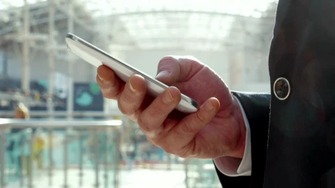 Video Stock Businessman Texting On A Cell Live Wallpaper For PC - Free Live Wallpaper