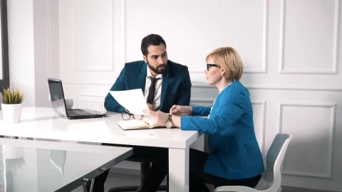 Video Stock Businessman Discusses A Contract With A Client Live Wallpaper For PC - Free Live Wallpaper