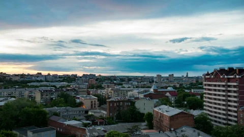 Video Stock Clouds Moving Across The Sky On Kharkov City Live Wallpaper For PC - Free Live Wallpaper