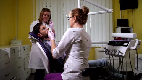 Stock Video Dentist Polishing Teeth Live Wallpaper For PC - Free Live Wallpaper