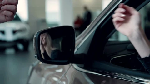 Stock Video Delivering Car Keys To The Owner Live Wallpaper For PC - Free Live Wallpaper
