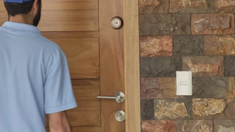 Stock Video Delivering A Package To The Door Of A House Live Wallpaper For PC - Free Live Wallpaper