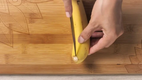 Stock Video Cutting A Bannana Live Wallpaper For PC - Free Live Wallpaper