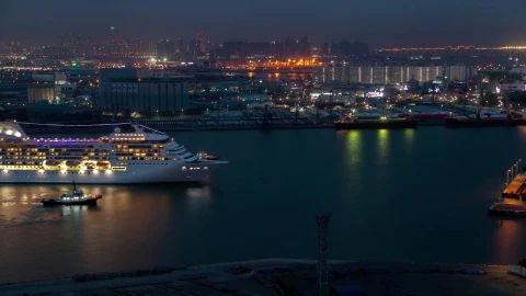Stock Video Cruise Ship Arriving To The Port In Korea Live Wallpaper For PC - Free Live Wallpaper