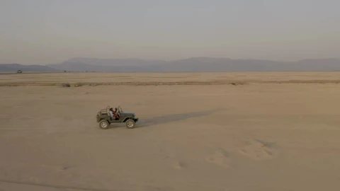 Stock Video Crossing A Desert By Truck At Sunset Live Wallpaper For PC - Free Live Wallpaper