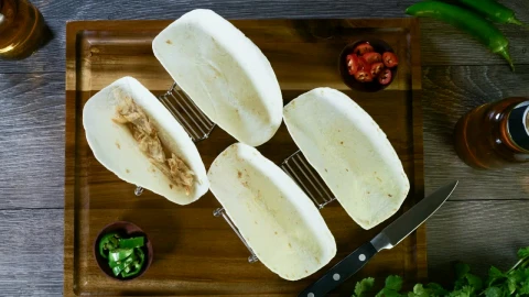 Stock Video Creating Chicken Tacos Timelapse Live Wallpaper For PC - Free Live Wallpaper