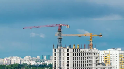 Stock Video Cranes On A Building Under Construction Live Wallpaper For PC - Free Live Wallpaper