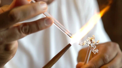 Stock Video Craftsman Making Glass Figures Live Wallpaper For PC - Free Live Wallpaper