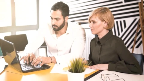 Stock Video Coworkers Working Together In The Office Live Wallpaper For PC - Free Live Wallpaper