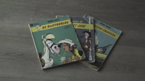 Stock Video Covers Of Three Vintage Lucky Luke Comics Live Wallpaper For PC - Free Live Wallpaper