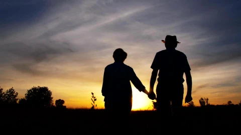 Stock Video Couple Walking At Sunset Live Wallpaper For PC - Free Live Wallpaper