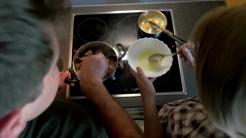 Stock Video Couple Preparing A Meal Together Live Wallpaper For PC - Free Live Wallpaper