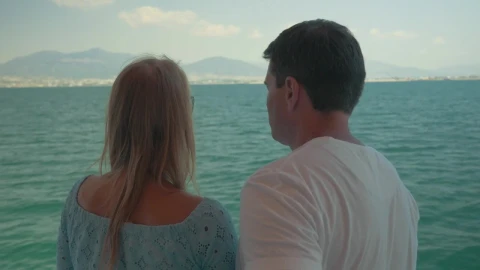 Stock Video Couple Out On A Boat Trip Live Wallpaper For PC - Free Live Wallpaper