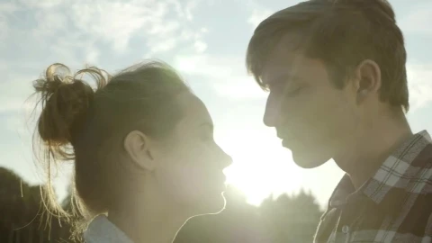 Stock Video Couple Kissing In The Sunlight Live Wallpaper For PC - Free Live Wallpaper