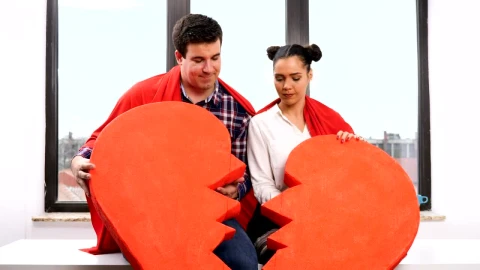 Stock Video Couple Celebrates Valentines Day With A Heart Live Wallpaper For PC - Free Live Wallpaper