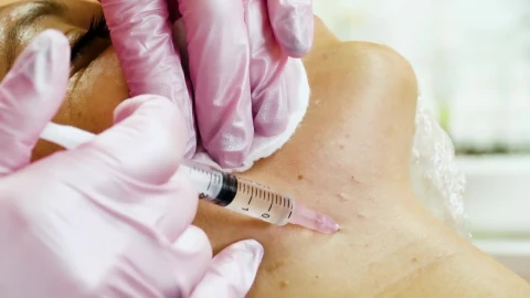 Stock Video Cosmetologist Making Face Lifting Injections Live Wallpaper For PC - Free Live Wallpaper