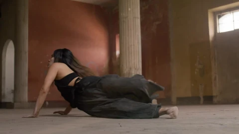 Stock Video Contemporary Dancer Dancing On The Floor Live Wallpaper For PC - Free Live Wallpaper