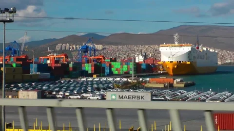 Stock Video Containers In A Trading Port Live Wallpaper For PC - Free Live Wallpaper