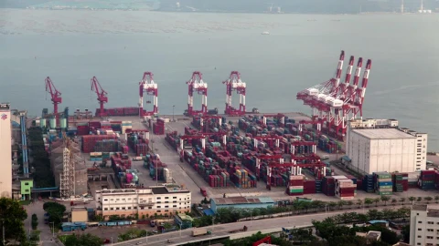 Stock Video Containerport And Cranes Working Live Wallpaper For PC - Free Live Wallpaper