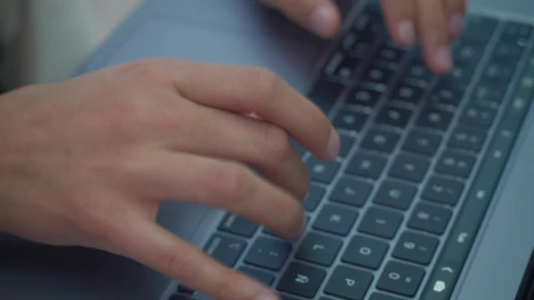 Stock Video Concentrated Woman Working In Front Of The Computer Live Wallpaper For PC - Free Live Wallpaper