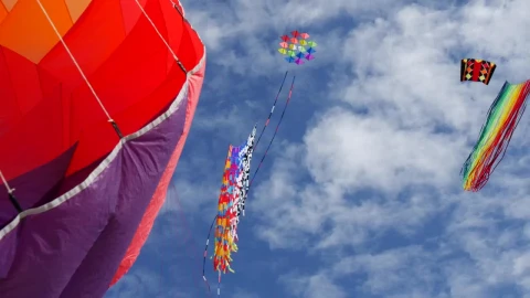 Stock Video Colorful Kites In The Sky Live Wallpaper For PC - Free Live Wallpaper