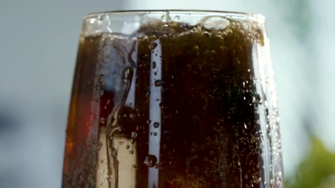 Stock Video Coke Foam Spills From The Glass Live Wallpaper For PC - Free Live Wallpaper