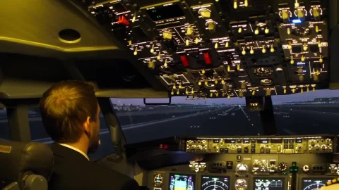 Stock Video Cockpit View Of Pilot Landing Commercial Plane Live Wallpaper For PC - Free Live Wallpaper