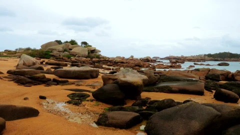 Stock Video Coast Full Of Rocks And Sand Live Wallpaper For PC - Free Live Wallpaper