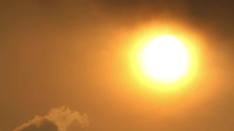 Stock Video Clouds Passing Across The Sun Live Wallpaper For PC - Free Live Wallpaper
