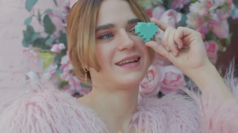 Stock Video Face Of A Girl With A Toy Heart Live Wallpaper For PC - Free Live Wallpaper
