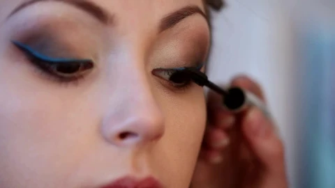Stock Video Eyes Of A Woman Getting Makeup Live Wallpaper For PC - Free Live Wallpaper