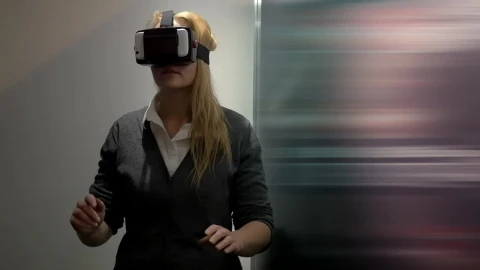 Stock Video Exploring Vr Using A Phone Live Wallpaper For PC - Free Live Wallpaper