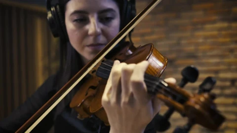 Stock Video Experienced Violinist Playing In A Recording Studio Live Wallpaper For PC - Free Live Wallpaper