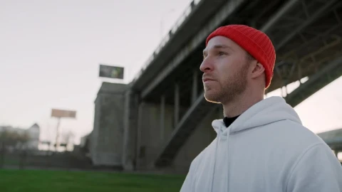 Stock Video Epic Shot Of An Urban Athlete Starting To Run Live Wallpaper For PC - Free Live Wallpaper