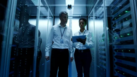 Stock Video Engineers Working In The Data Center Live Wallpaper For PC - Free Live Wallpaper
