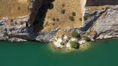 Stock Video Emerald Waters Over A Mountain Live Wallpaper For PC - Free Live Wallpaper