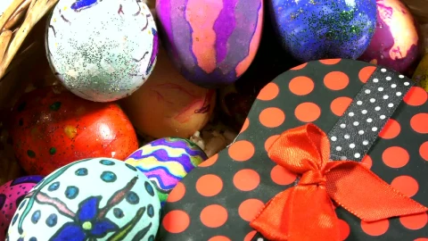 Stock Video Easter Gift Surrounded By Colorful Eggs Live Wallpaper For PC - Free Live Wallpaper