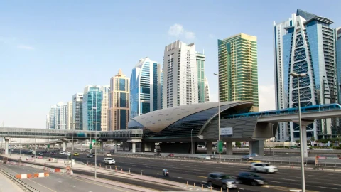 Stock Video Dubai Train Station And Highway With Fast Traffic Live Wallpaper For PC - Free Live Wallpaper