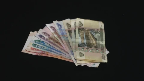 Stock Video Dropping Bank Notes Live Wallpaper For PC - Free Live Wallpaper