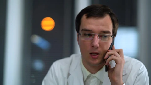 Stock Video Dr Talking On The Phone Live Wallpaper For PC - Free Live Wallpaper