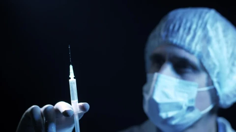 Stock Video Doctor Shooting With Syringe Live Wallpaper For PC - Free Live Wallpaper