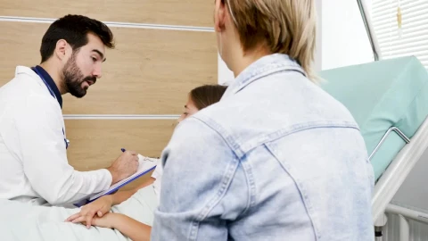 Stock Video Doctor Questions Young Girl On Hospital Bed Live Wallpaper For PC - Free Live Wallpaper
