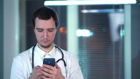 Stock Video Doctor Answering A Phone Call Live Wallpaper For PC - Free Live Wallpaper