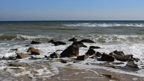 Stock Video Dirty Seawater Breaking Over Rocks Live Wallpaper For PC - Free Live Wallpaper
